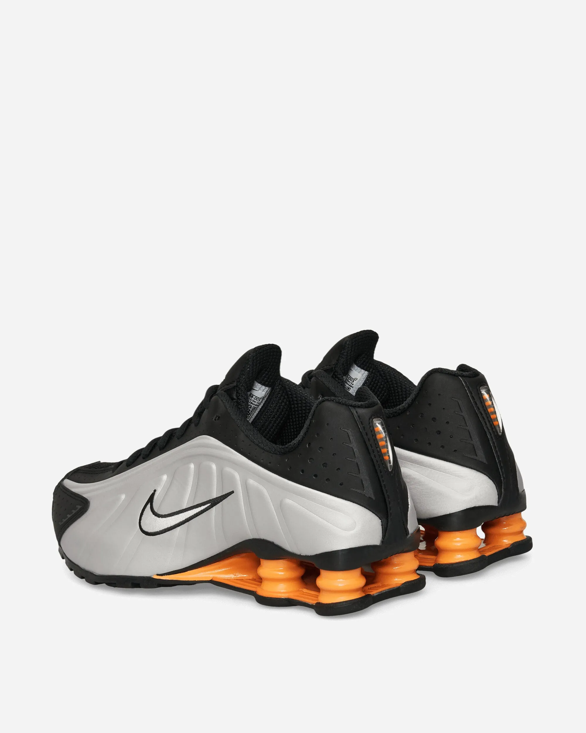 Shox R4 Sneakers Metallic Silver / Black / Bright Mandarin Street Edge Space Vibe