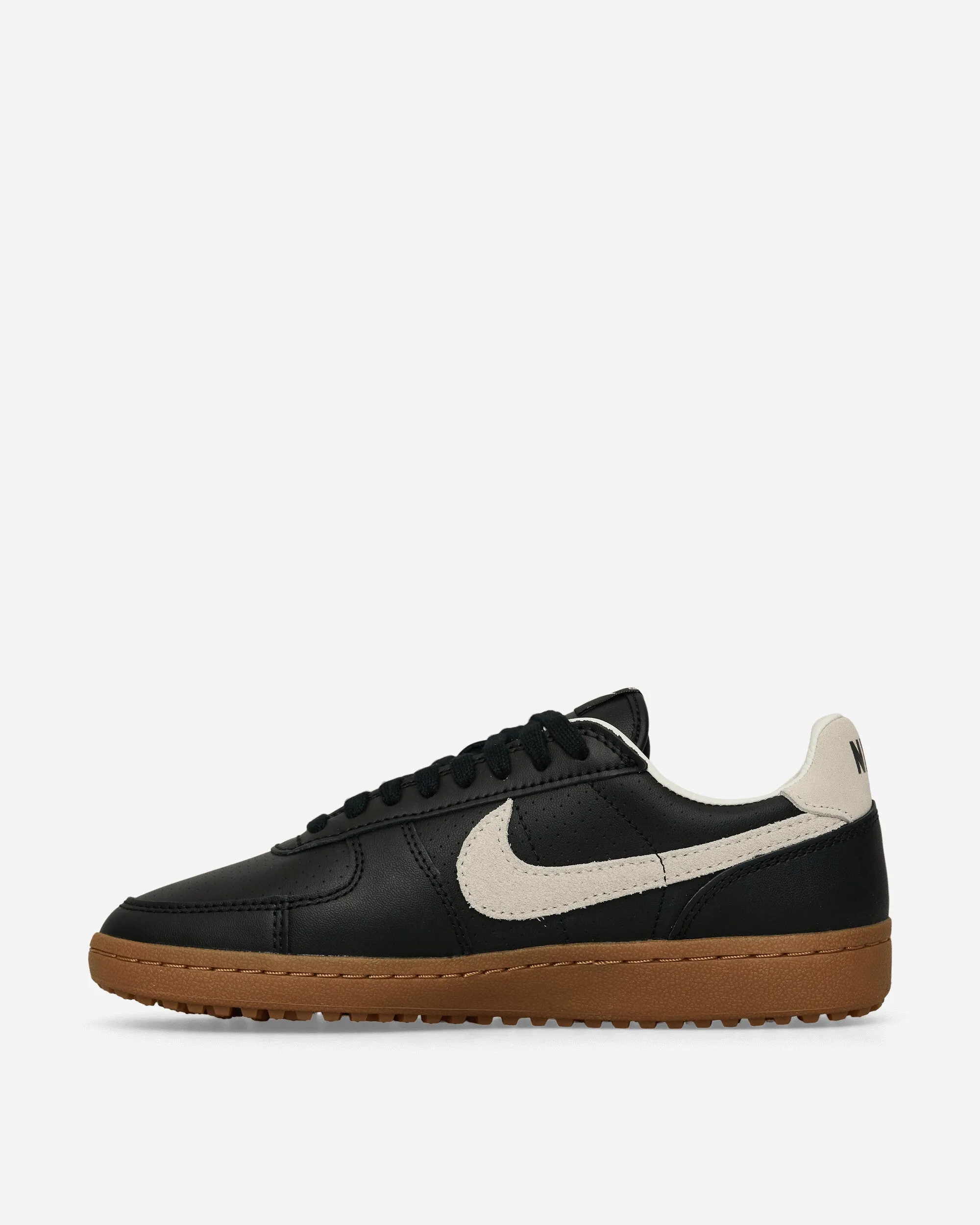 Field General '82 SP Sneakers Black / Sail Toe box