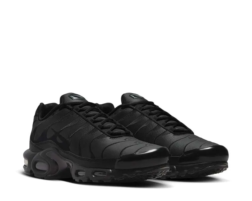 Nike Air Max Plus Leather "Black" Comfort experience Sturdy Outsole