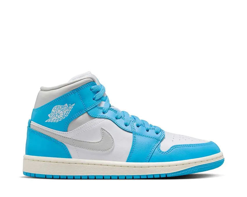 Neutral Look Summit Step Air Jordan 1 Mid W "Powder Blue"