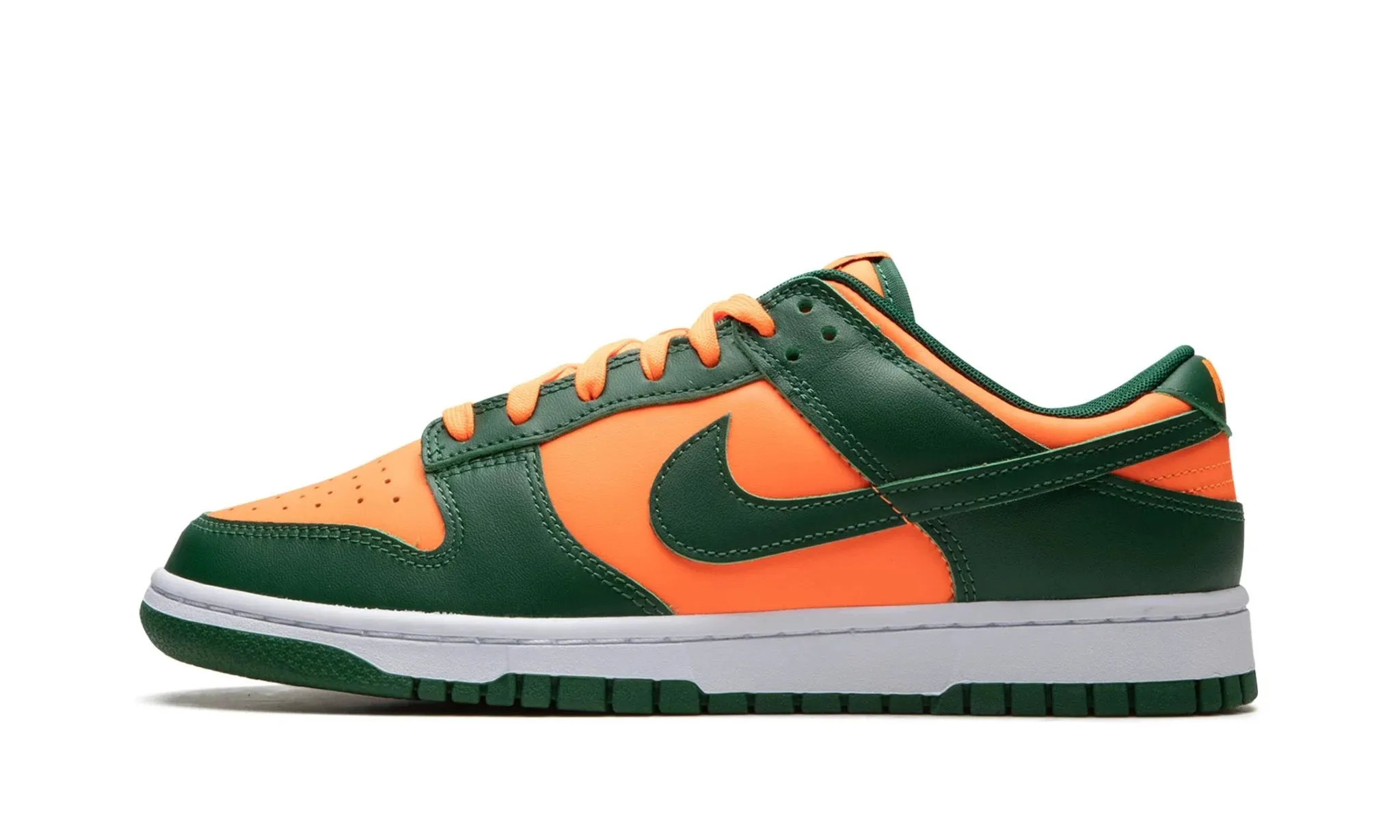 Fall Travel Chic Street Nike Dunk Low "Miami Hurricanes"