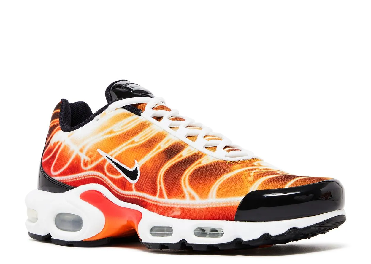 Daily Move Nike Air Max Plus Light Photography