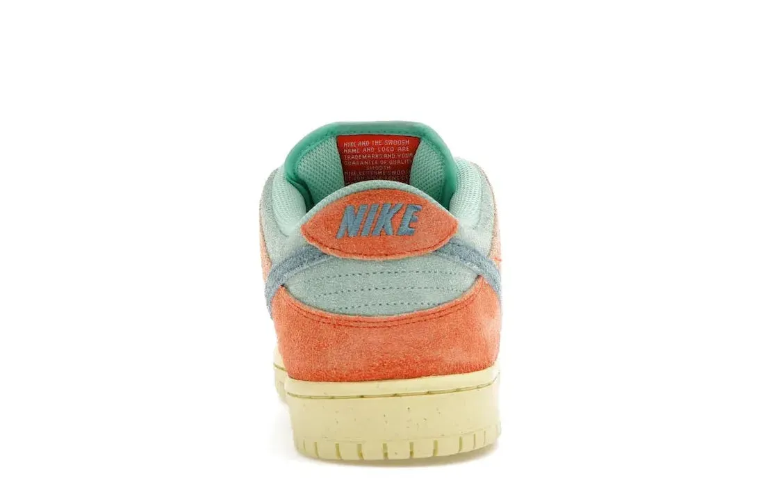 Valley Step Step Smart Nike SB Dunk Low Orange Emerald Rise
