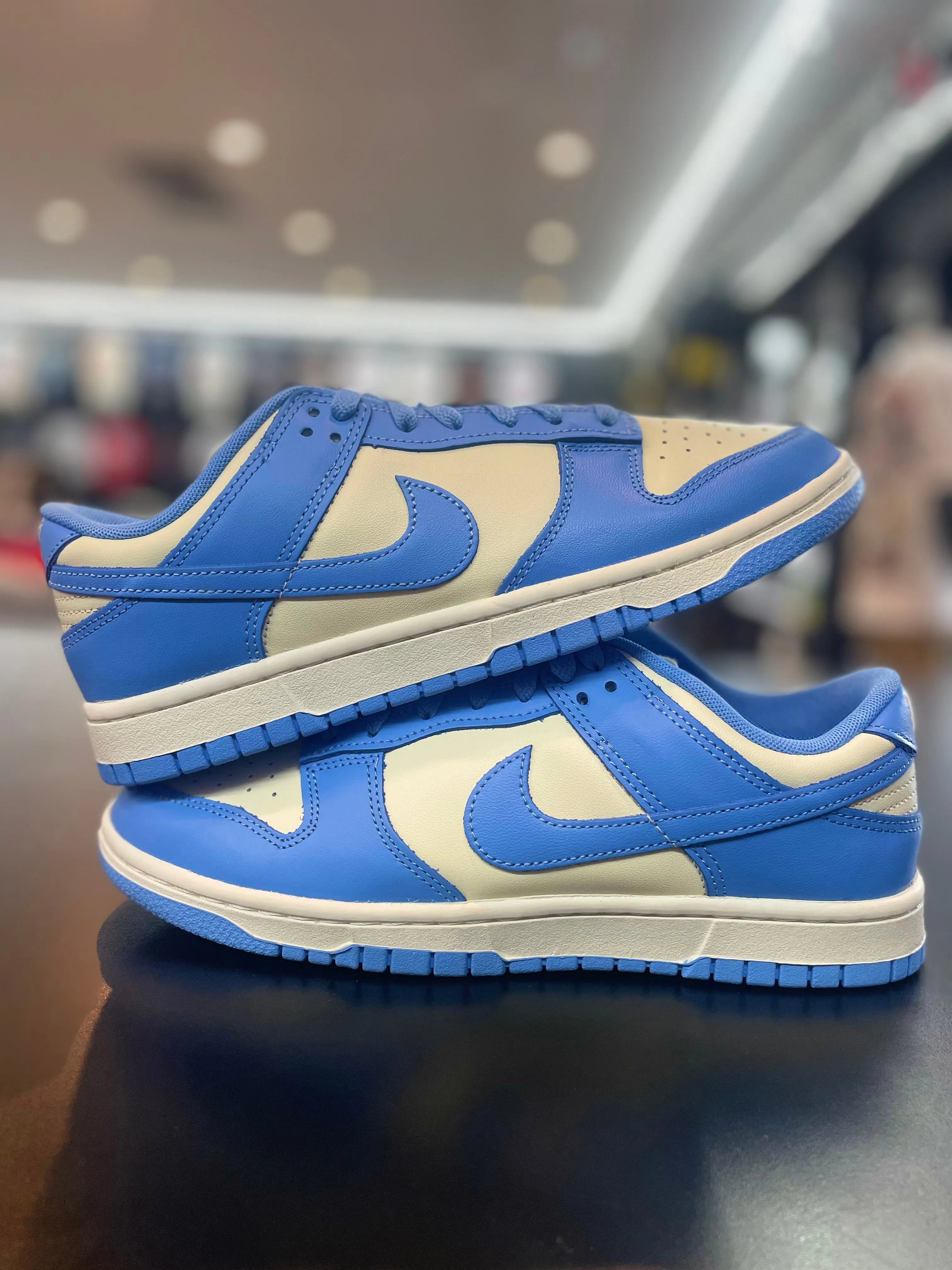 Nike Dunk Low ??University Blue?? Weekend Trips