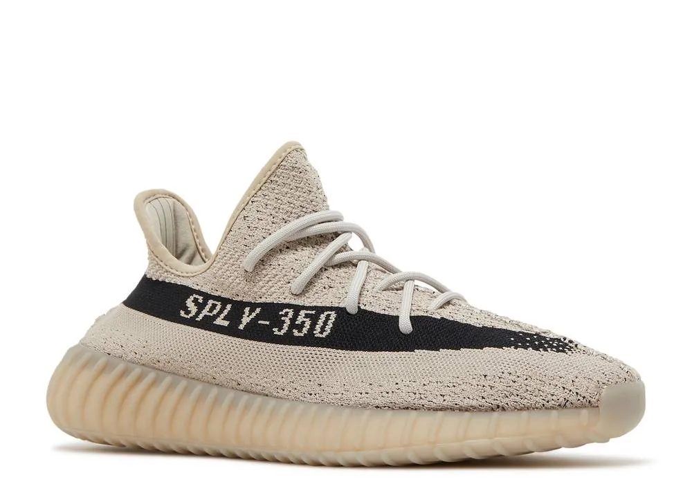 Daily Outfit Adidas Yeezy Boost 350 V2 Slate