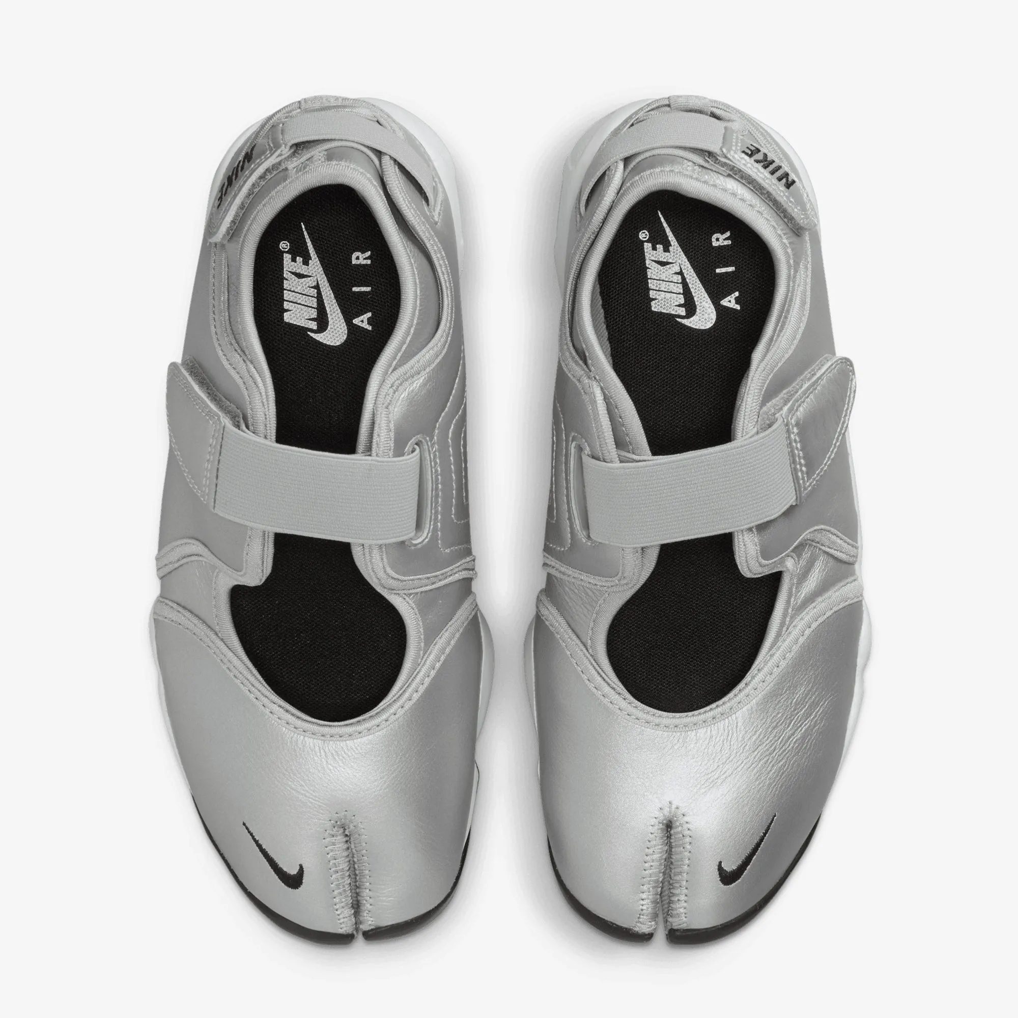 NIKE | AIR RIFT { METALLIC SILVER/SAIL-BLACK Style Goal