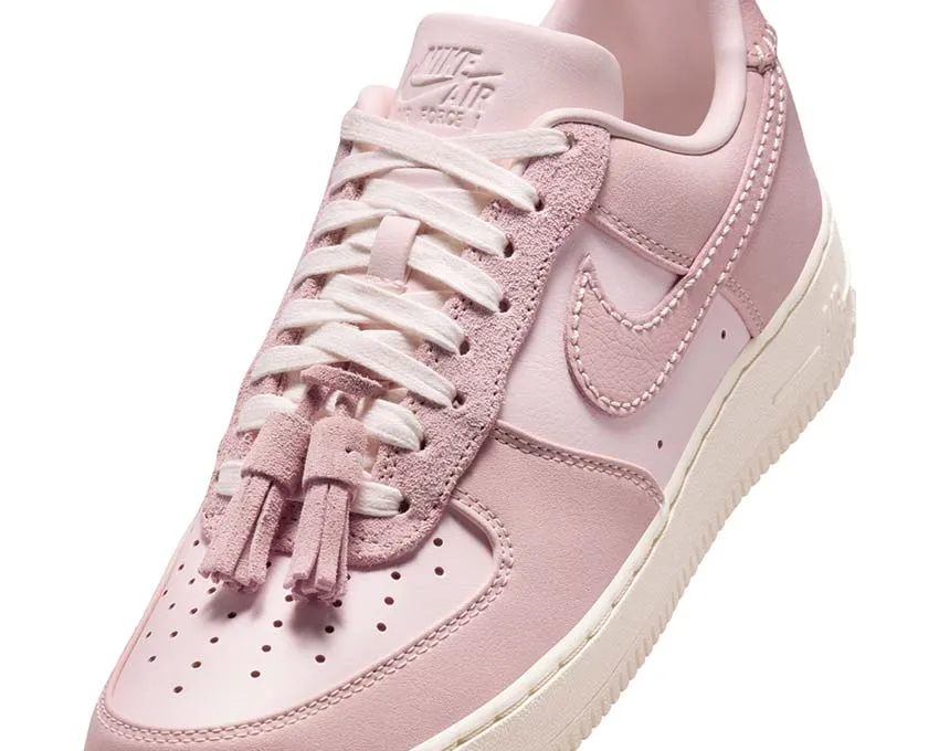 All-day Comfort Heat Hike Nike Air Force 1 '07 W "Pink Oxford"