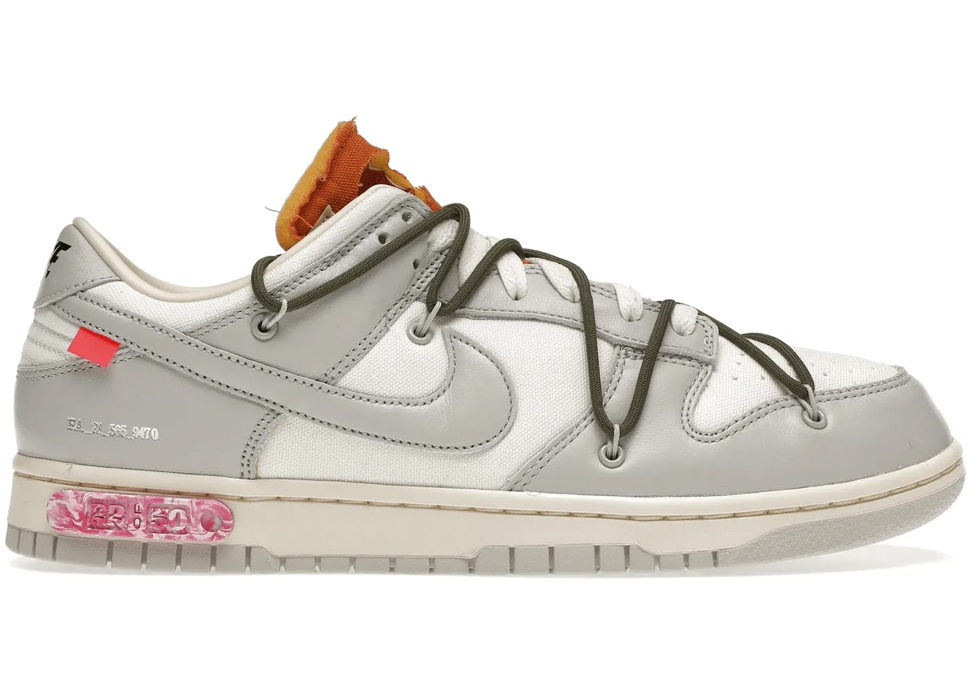 Errand Mode Commute Look Nike Dunk Low Off-White Lot 22