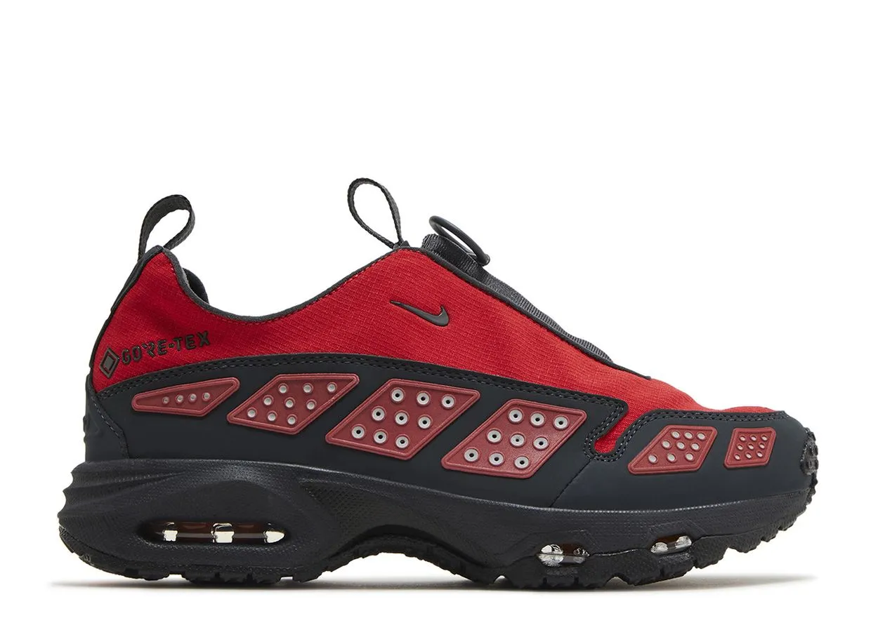 Nike Air Max Sunder Gore-Tex Hyper Crimson Yellow Sun