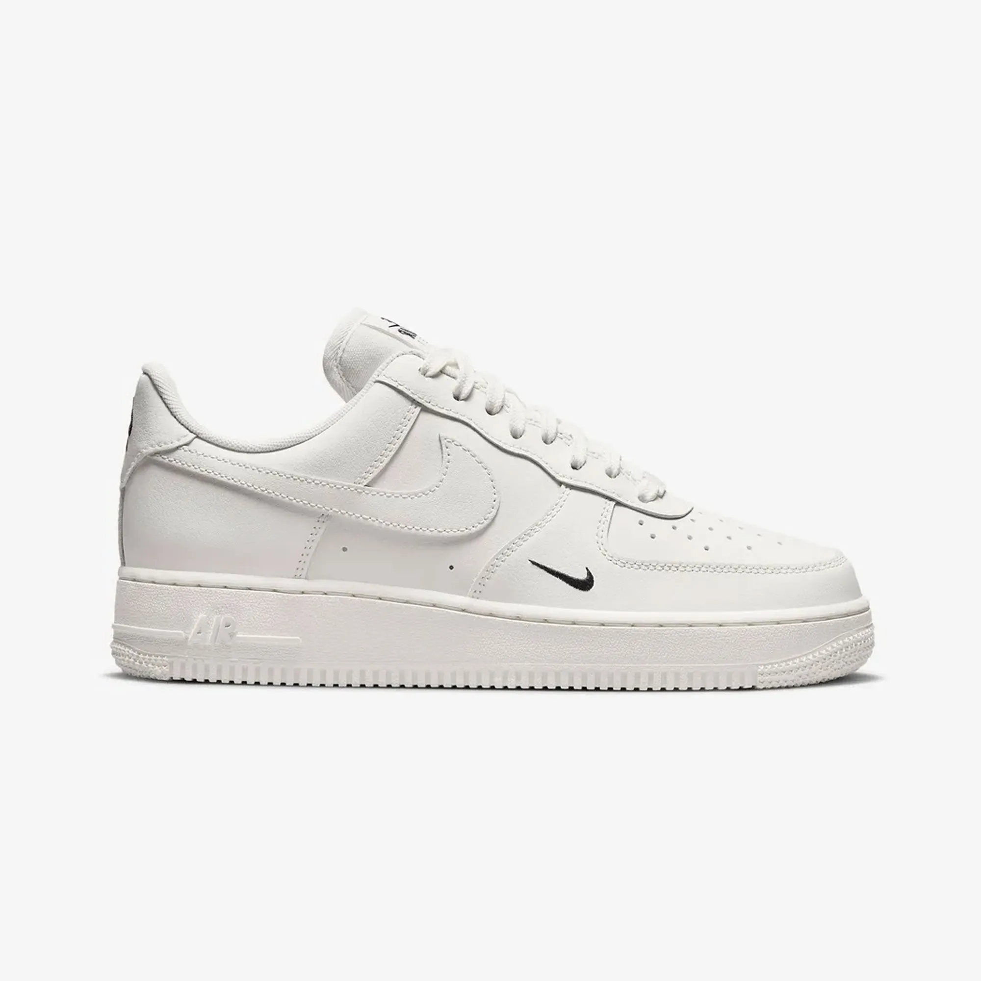 NIKE | AIR FORCE 1 '07 ESSENTIAL { SAIL/SAIL-BLACK Work Ready