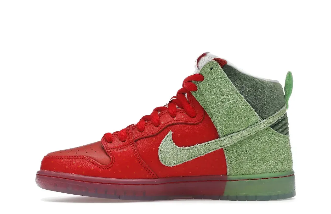 Nike SB Dunk High Strawberry Cough (Regular Box) Unisex Appeal Easy Outfit