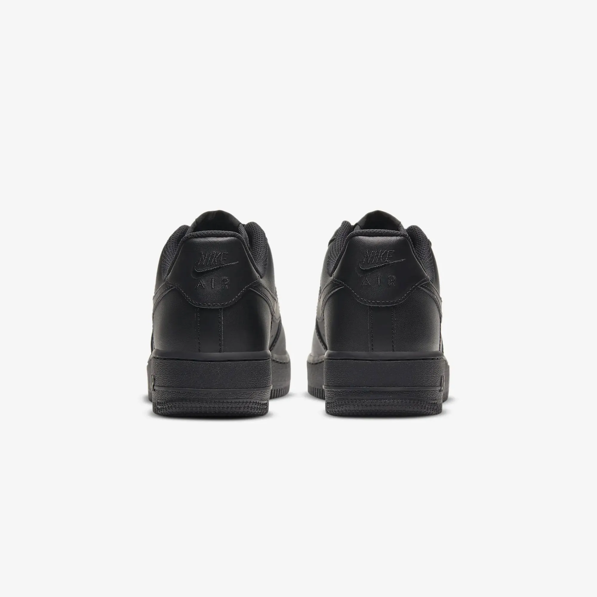 Suede Soft NIKE | AIR FORCE 1 '07 { BLACK/BLACK/BLACK