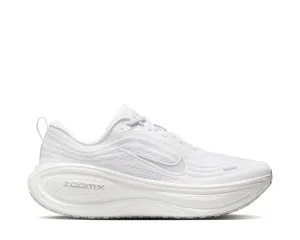 Daily Commuter Nike Vomero Plus "White"