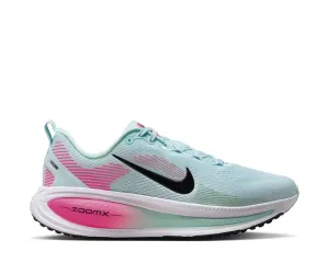 group running shoe function slip - on shoe version Nike Vomero 18 "Glacier Blue"