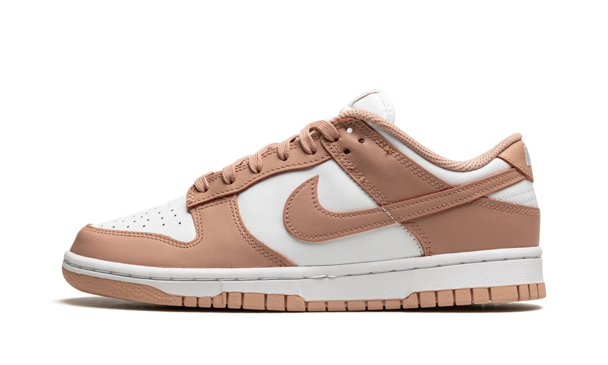 Nike Dunk Low "Rose Whisper" Women's Travel Routine