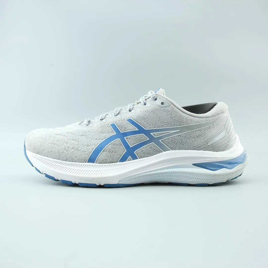 White Clean ASICS GT 2000 11