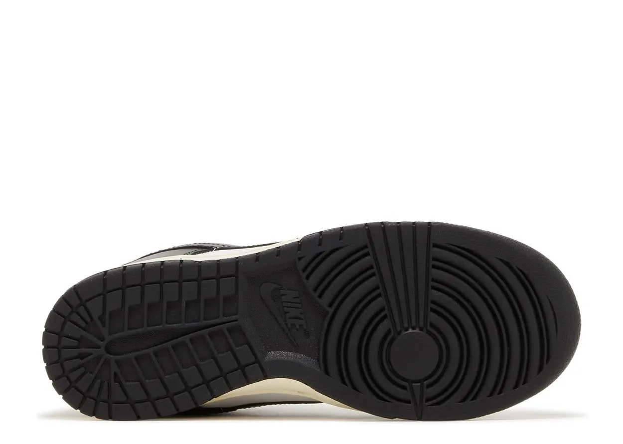Foot Journey Vibe Up Nike Dunk Low Vintage Panda