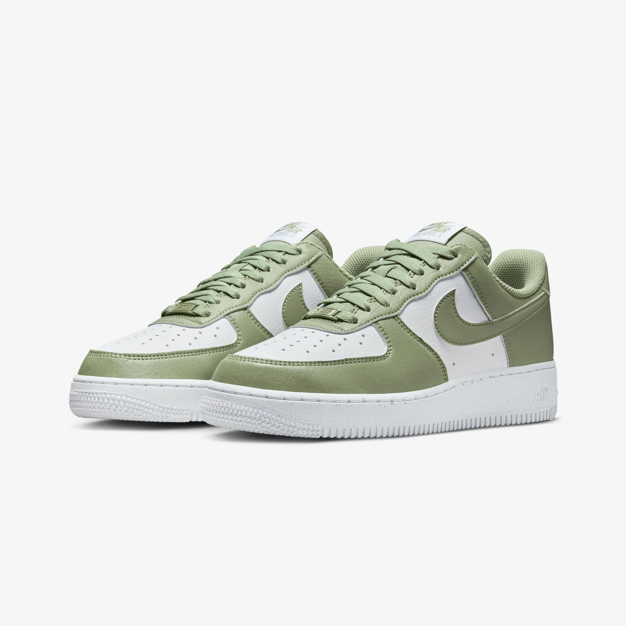 French Soft Star Edge NIKE | AIR FORCE 1 '07 NEXT NATURE { WHITE/OIL GREEN-WHITE