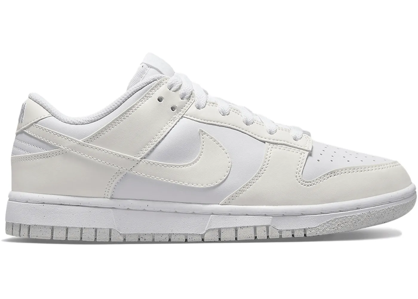 Snow Jog Commute Look Nike Dunk Low Next Nature Sail (W)