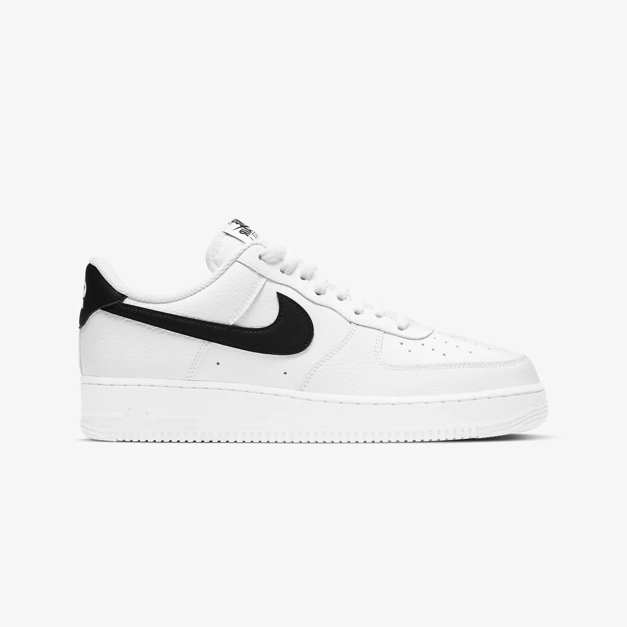 Shockproof Workout Nike | AIR FORCE 1 '07 { WHITE/BLACK