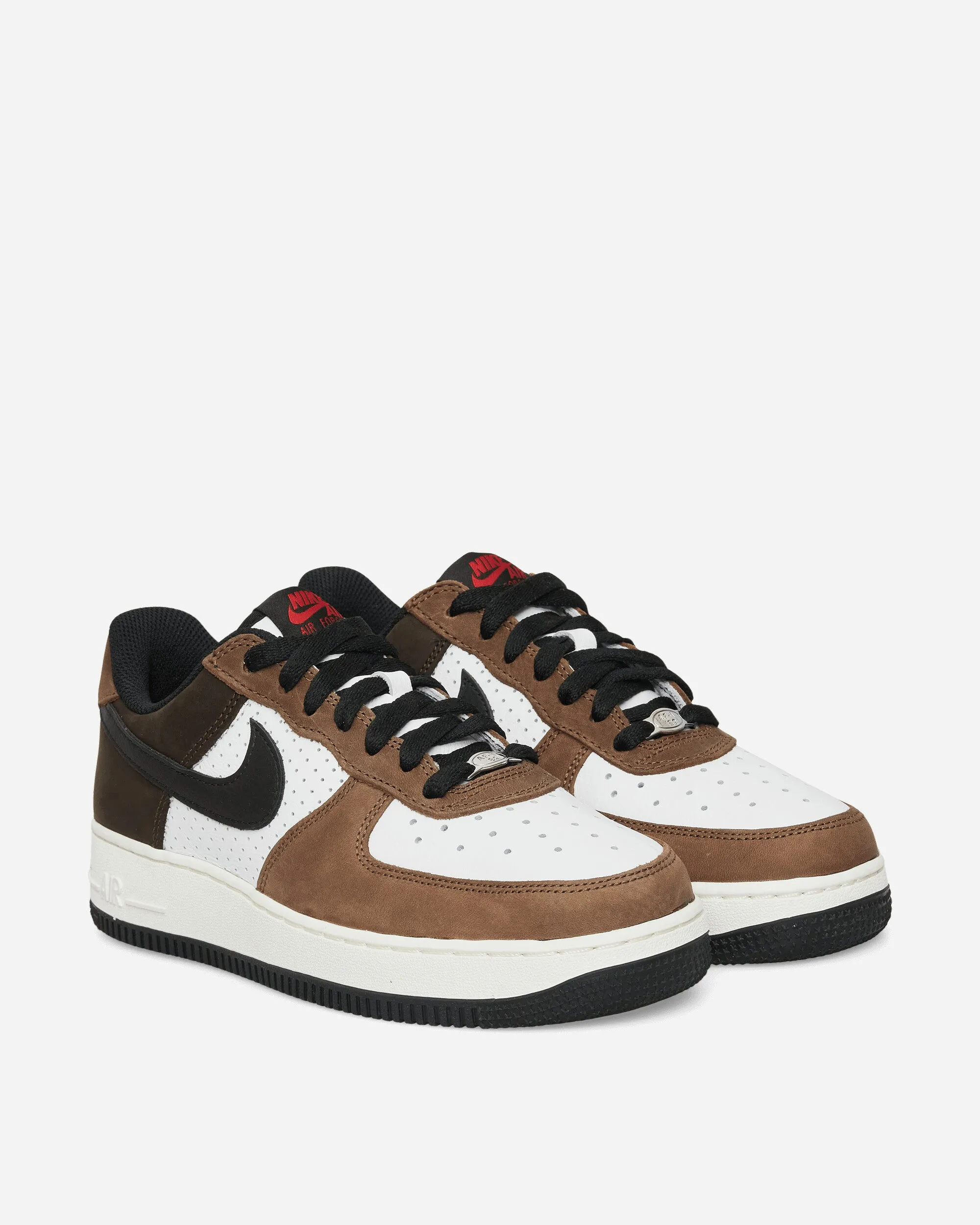 Air Force 1 Low Sneakers White / Black / Bison Leg Slim Play Hard