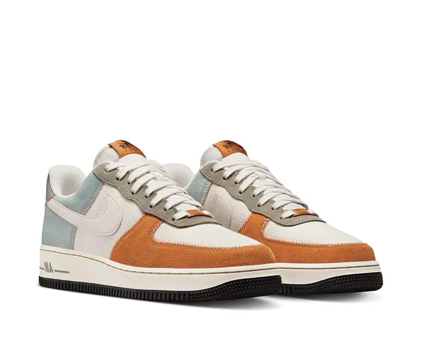 Nike Air Force 1 '07 LV8 EMB Comfy Layer