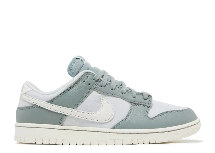 Flexible Construction Nike Dunk Low Mica Green