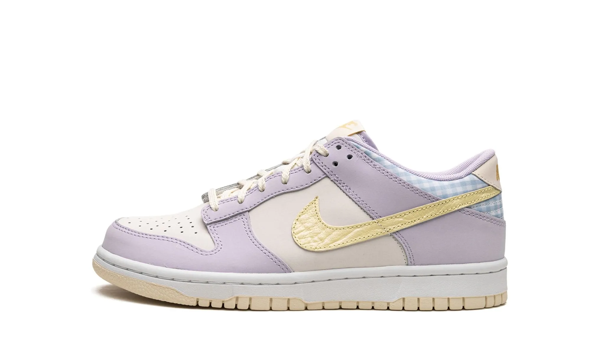 Nike Dunk Low "Easter" Grade School Fall Outfit