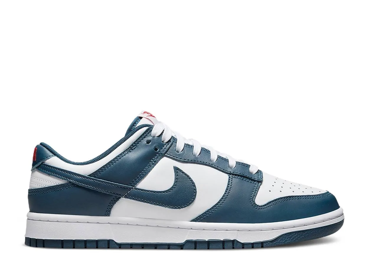 Effortless Move Nike Dunk Low Valerian Blue