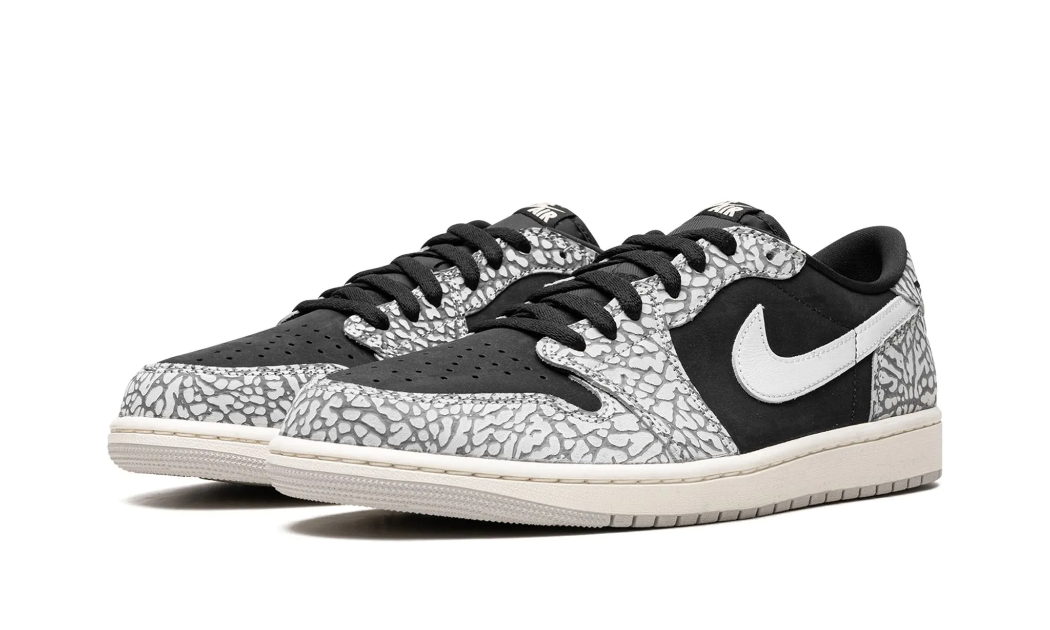 Air Jordan 1 Low OG Elephant / Black Cement Fashionable
