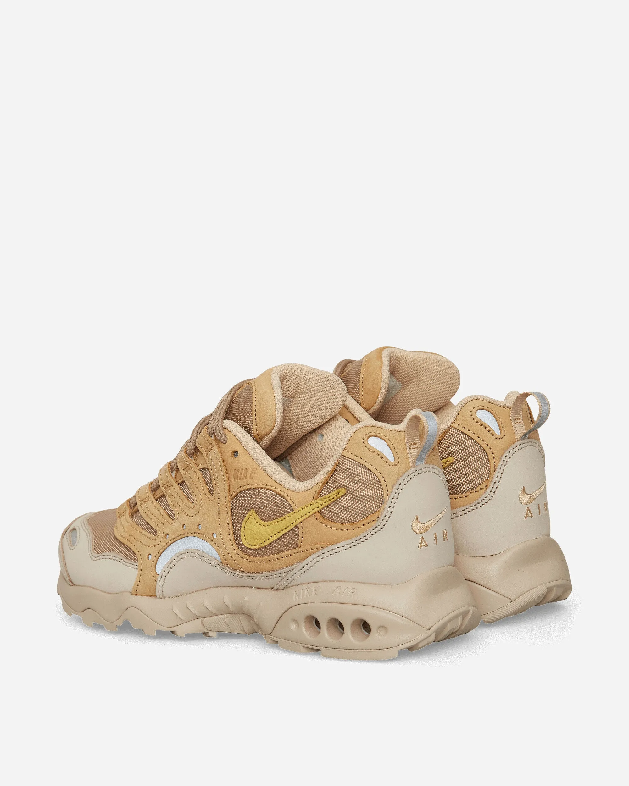 Air Terra Humara Sneakers Hemp / Sesame Lift Up Mountain Strong