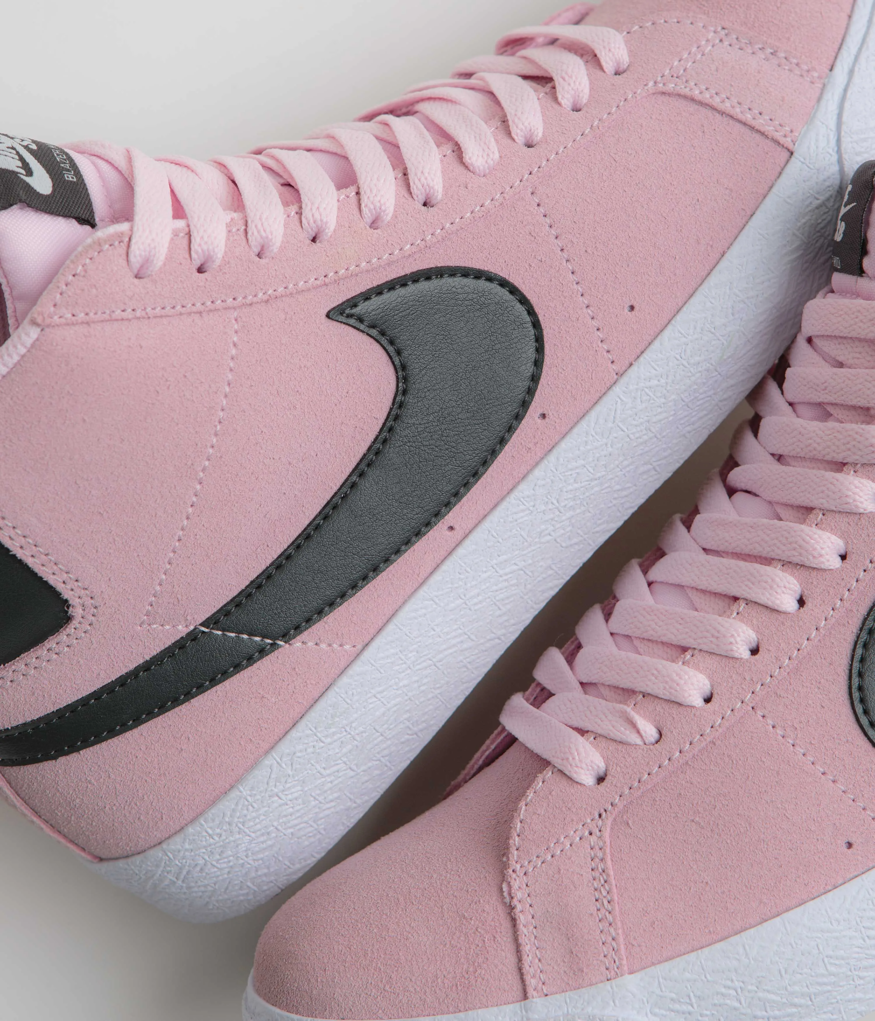 Nike SB Blazer Mid Shoes - Pink Foam / Anthracite - White - Gum Yellow Fit Anytime Always Ready