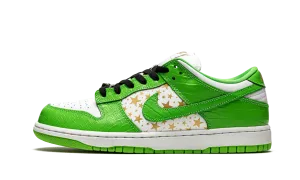Clean Cut Nike SB Dunk Low "Supreme - Stars" Green