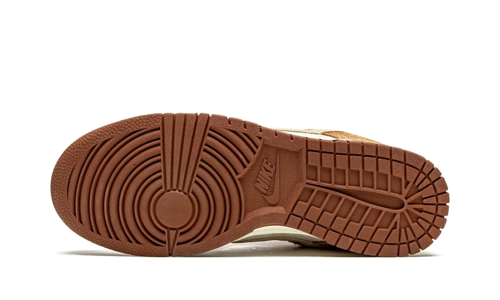 Parkour Run Nike Dunk Low "Medium Curry"