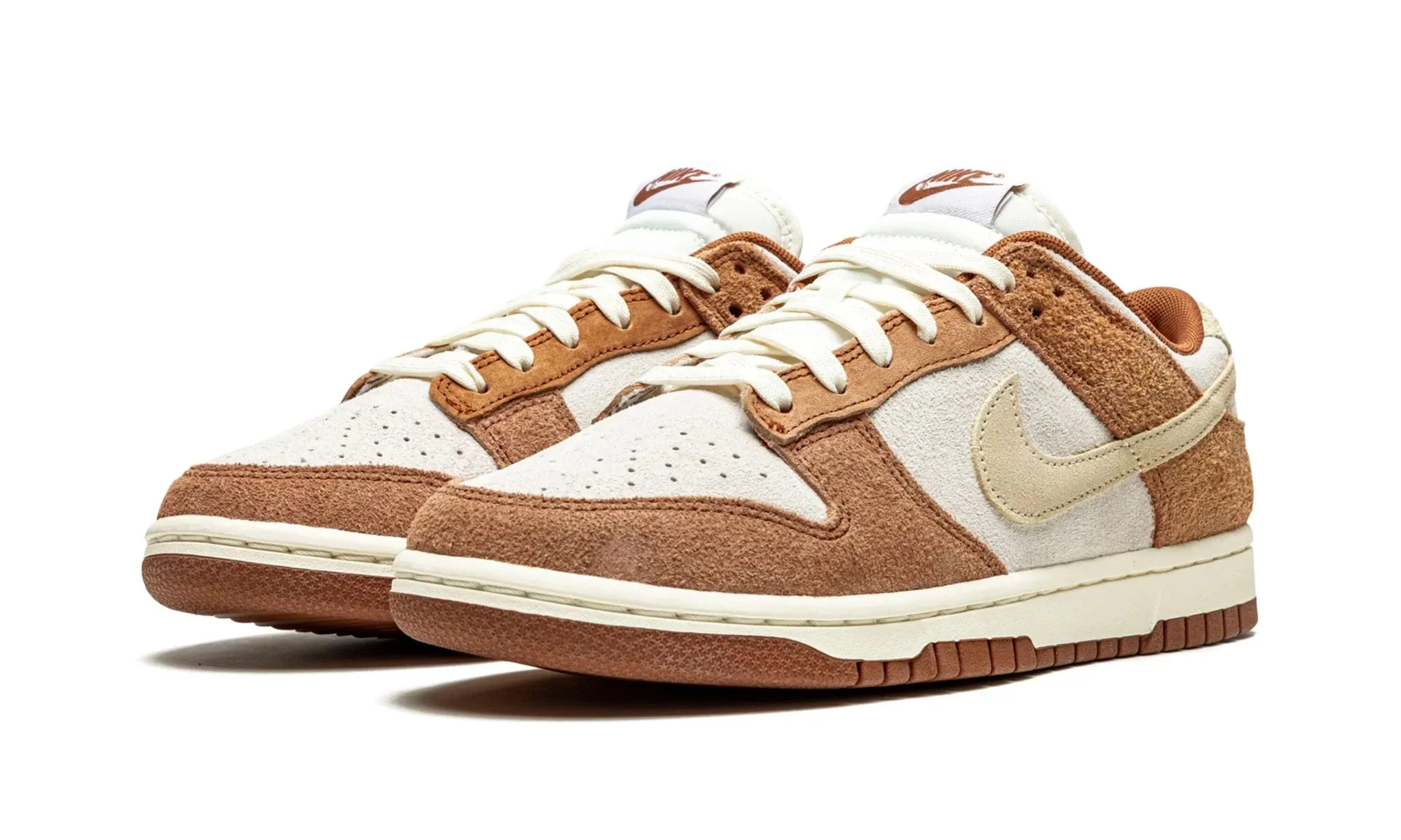 Wear Everyday Nike Dunk Low "Medium Curry"