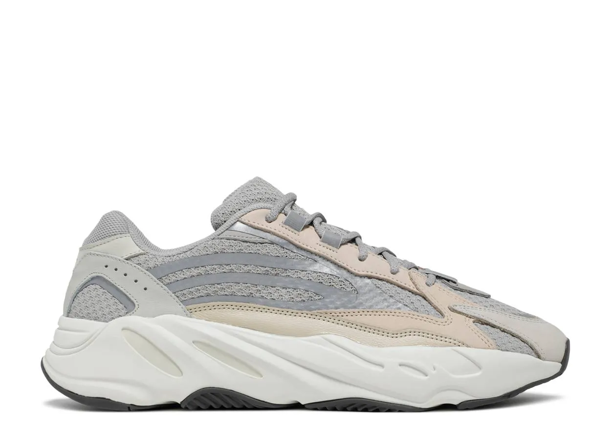 Pet Walk Adidas Yeezy 700 V2 Cream