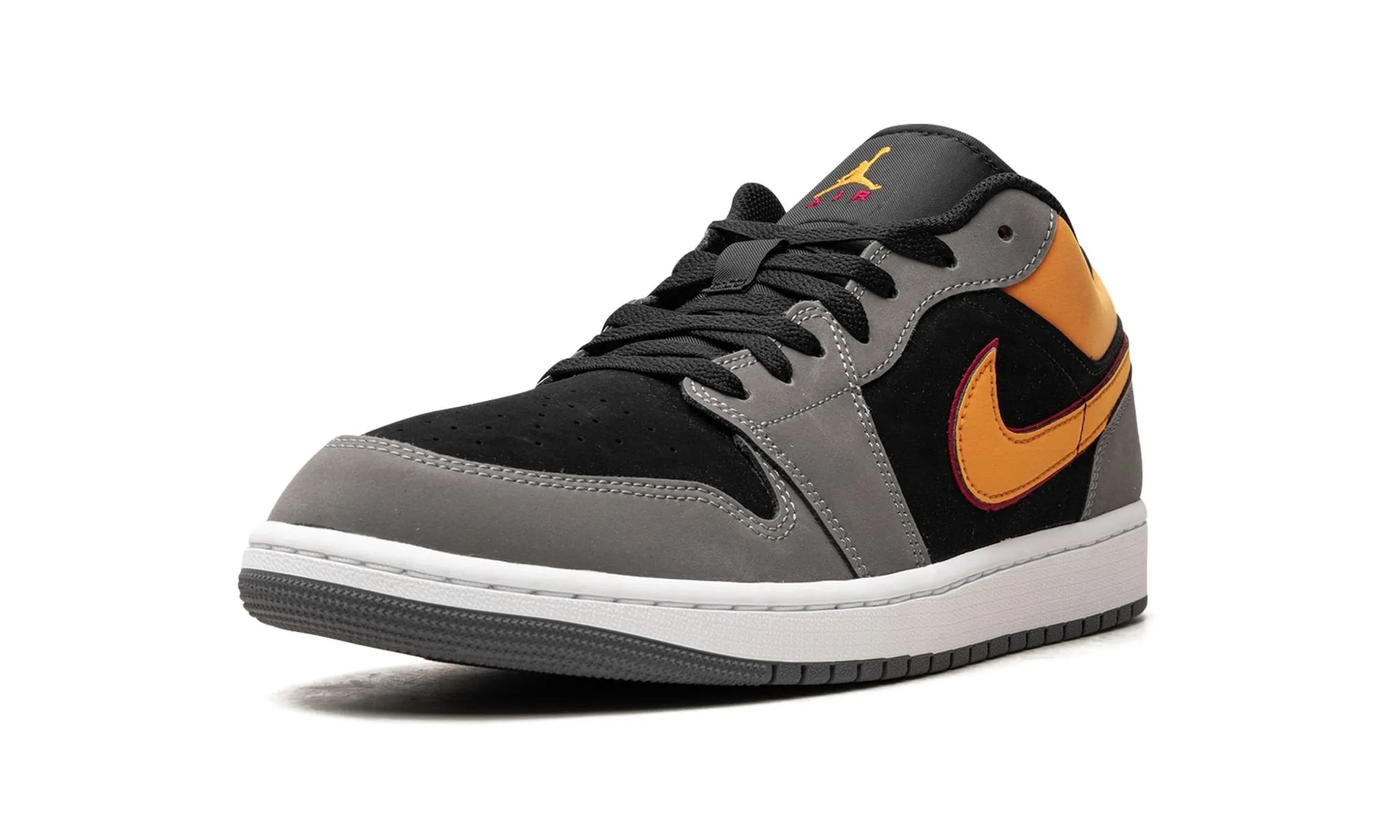 Air Jordan 1 Low Vivid Orange Dry Base Valley Run