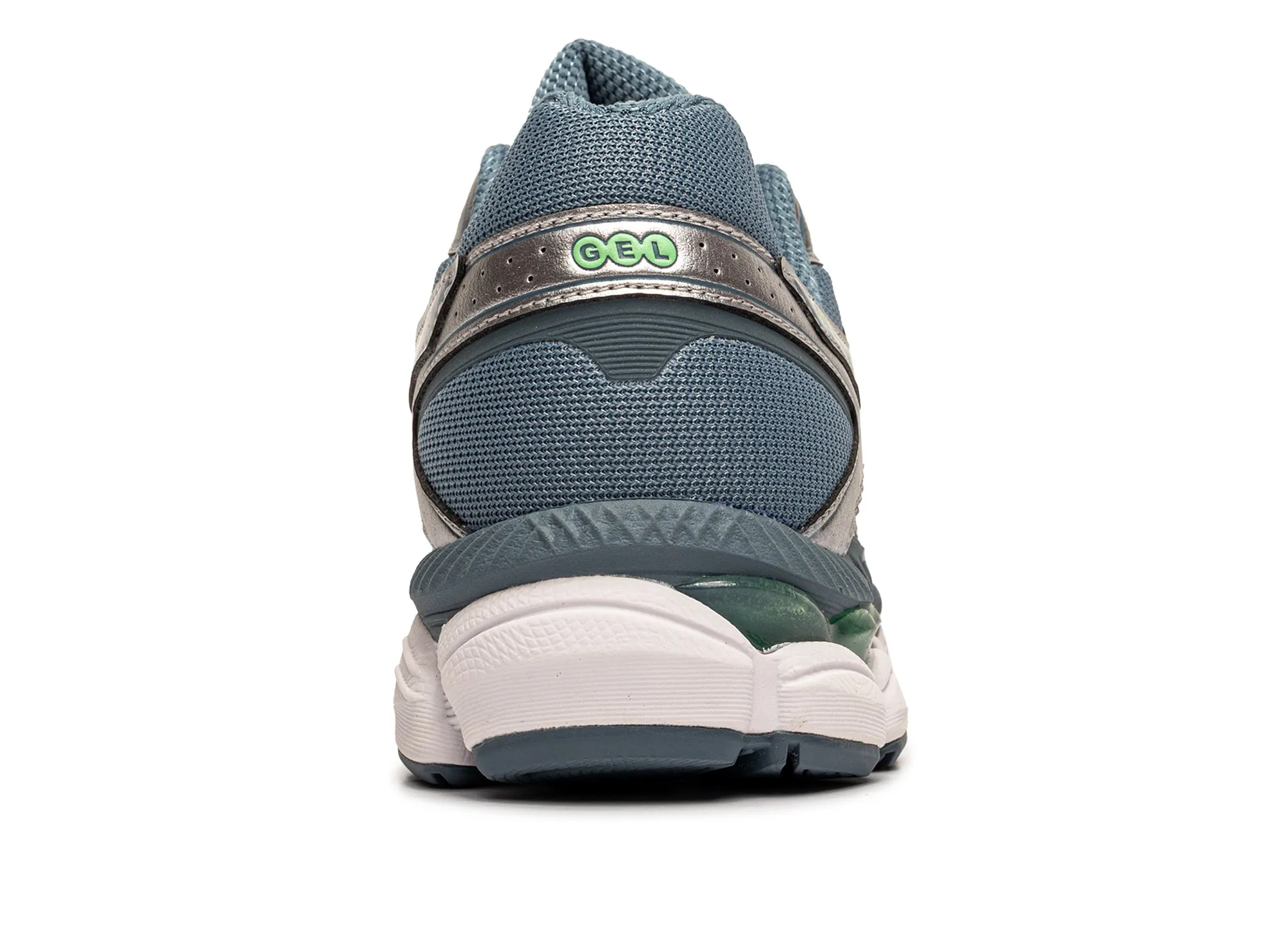 Nature Walk Asics Gel-Cumulus White / Ironclad 16 xld