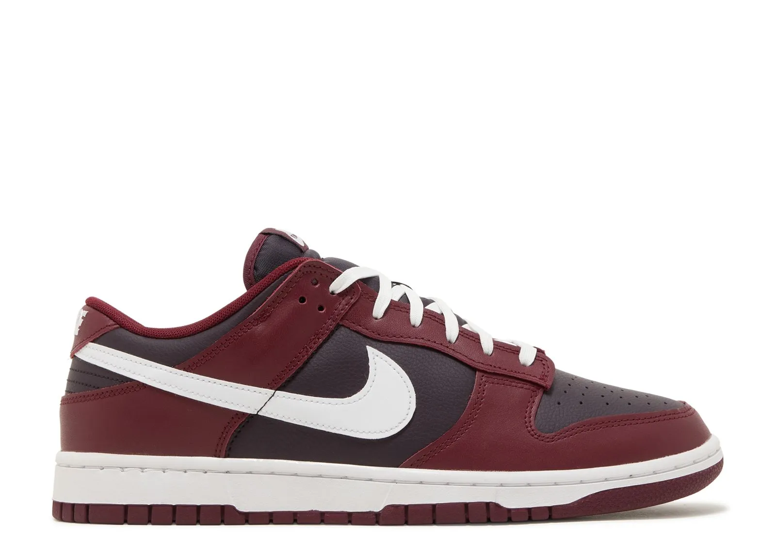 Travel Pair Nike Dunk Low Dark Beetroot