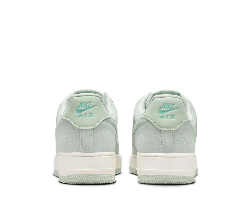 Nike Air Force 1 '07 SE W "Spruce Aura" Outdoor Vibe