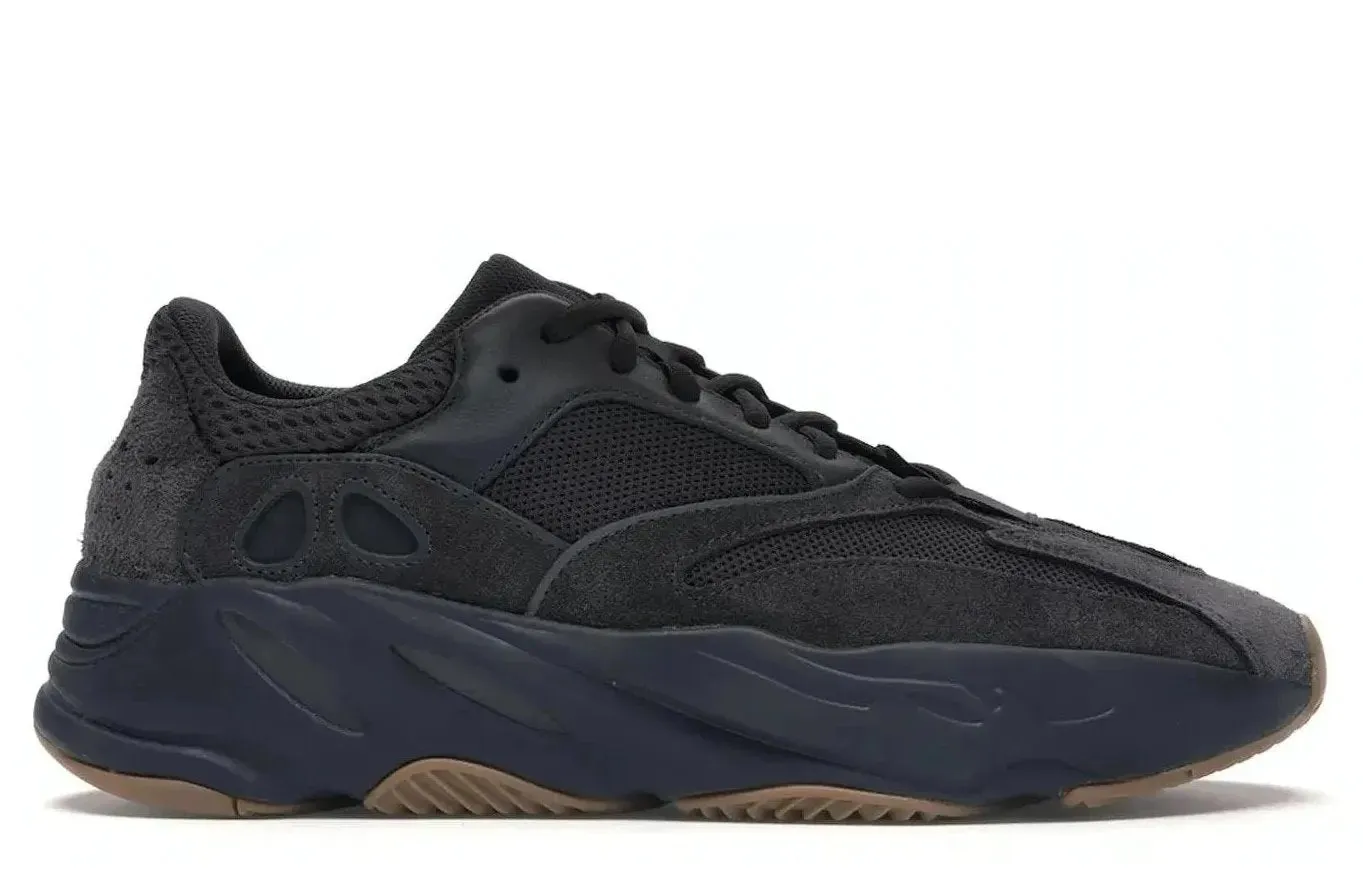 Snug Lining Gel cushion adidas Yeezy Boost 700 Utility Black