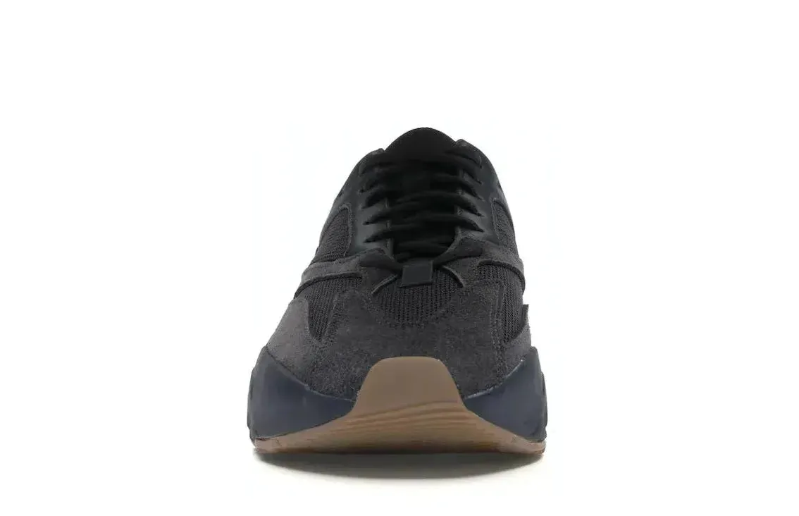 Beach Trek Shine Hike adidas Yeezy Boost 700 Utility Black