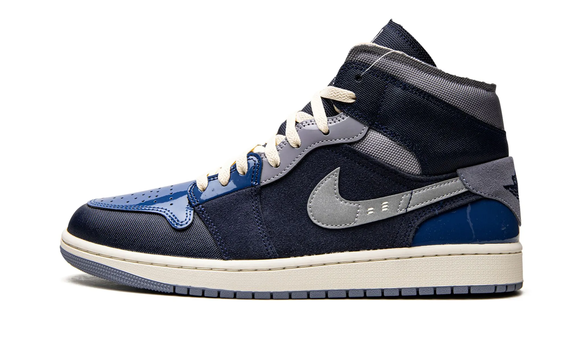 Air Jordan 1 Mid SE Craft Obsidian Slow Pace Daily Travel