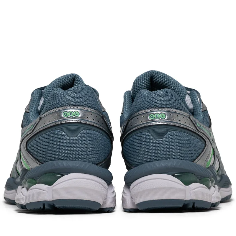 Asics Gel-Cumulus 16 - White/Ironclad Sole Soft Tone Play