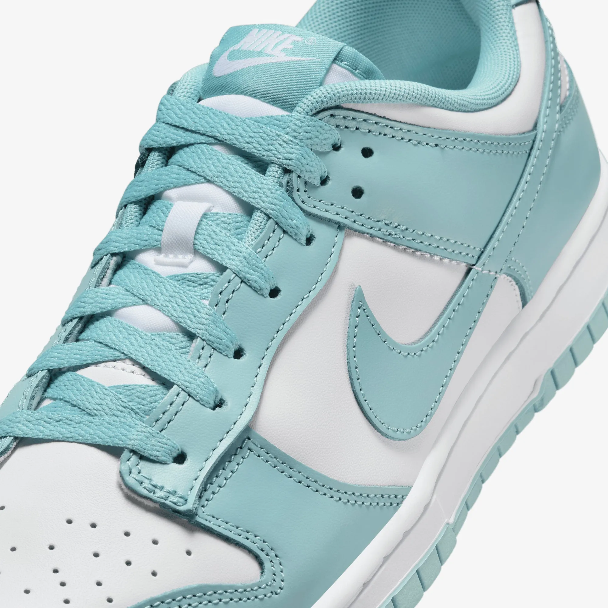 Spring Bloom NIKE | DUNK LOW RETRO { WHITE/DENIM TURQ