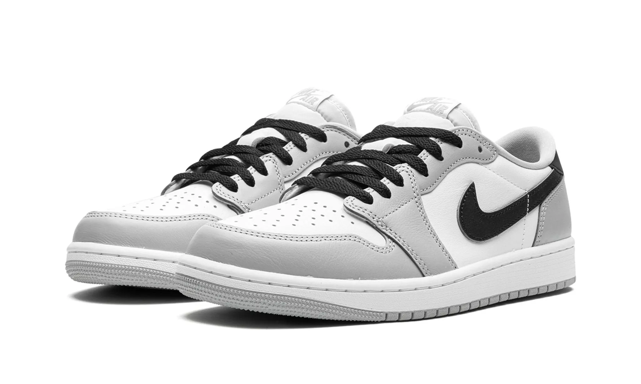 Air Jordan 1 Retro Low OG 'Barons' Future Walk