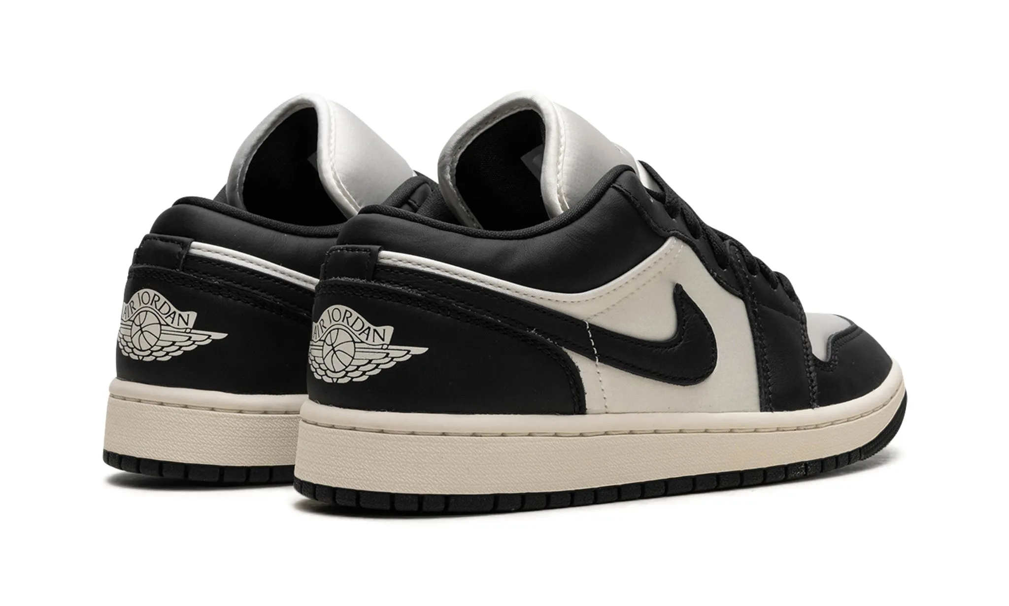 Air Jordan 1 Low Vintage Panda Hot Mood