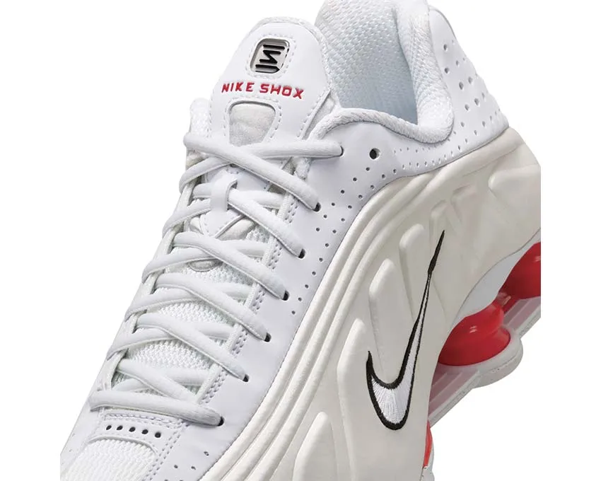 Energy   Returning Nike Shox R4 W "White Phantom"