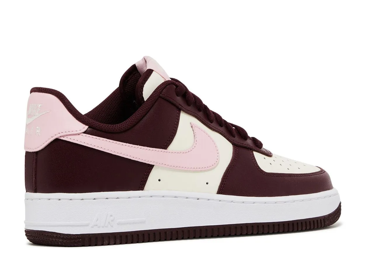 Trail Walk Nike Air Force 1 Low '07 Valentine??s Day (2023)
