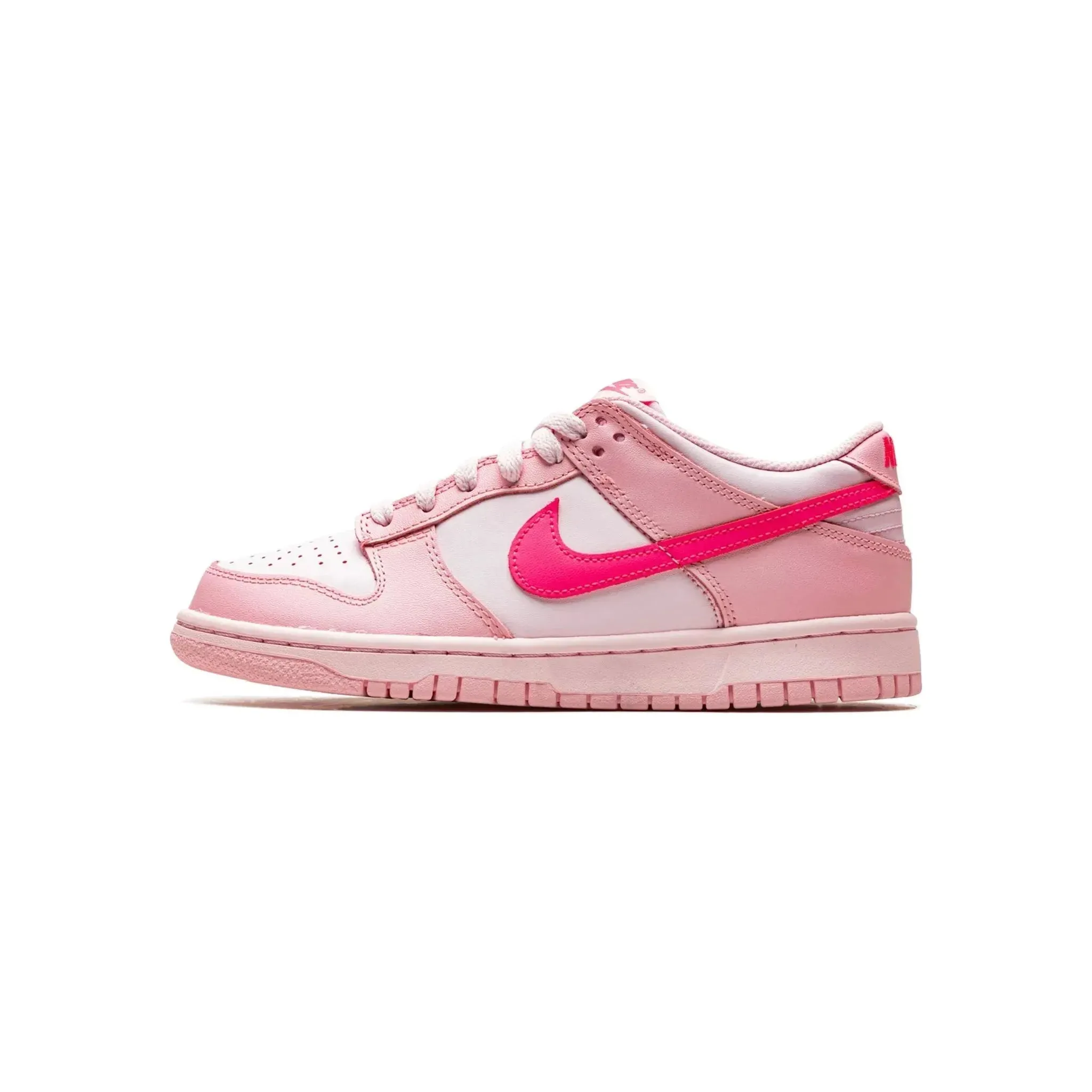 Nike Dunk Low ??Triple Pink?? (GS) Trail Ease